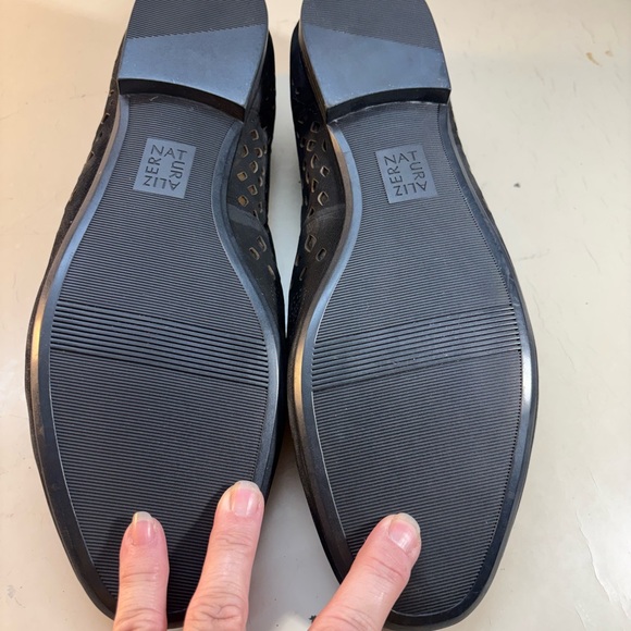 Naturalizer Dark Gray Cut-Out‎ Loafers - Picture 7 of 7